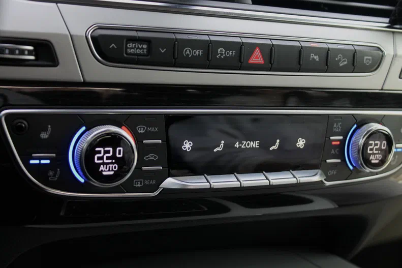 Audi Q7 2019 - 13