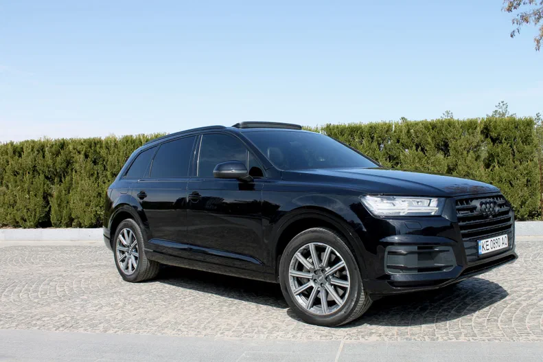 Audi Q7 2019 - 2