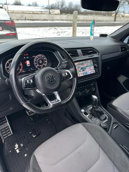Volkswagen Tiguan 2018 - 4