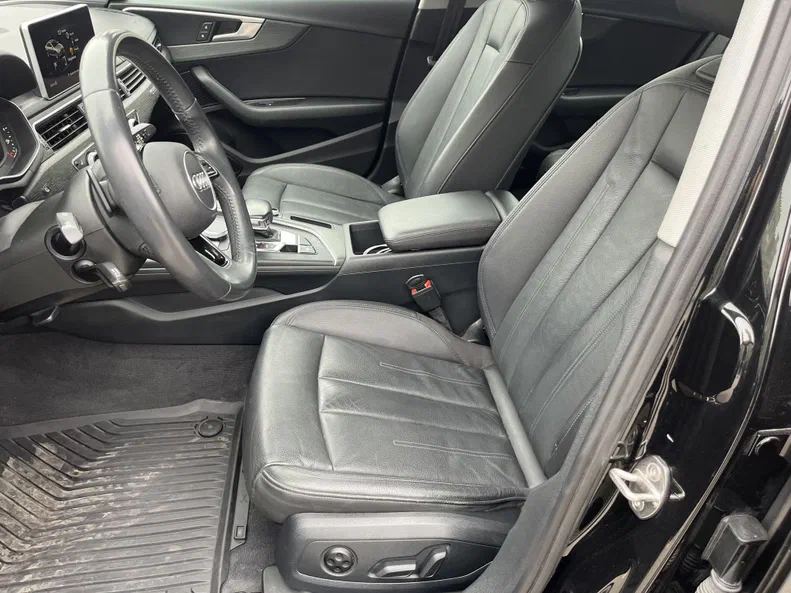 Audi A4 2018 - 6