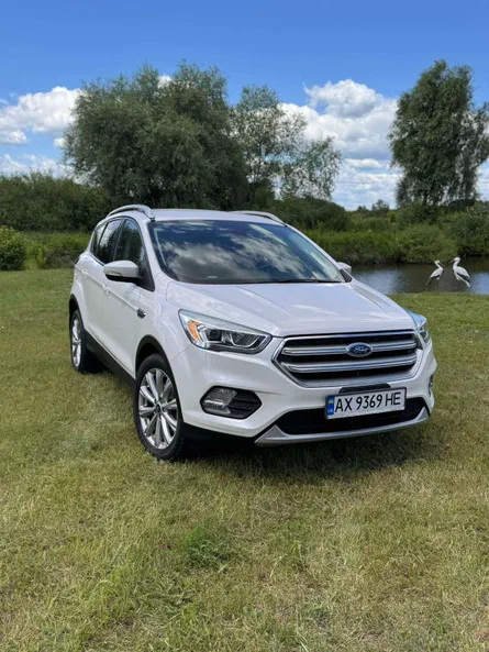 Ford Escape 2017 - 2