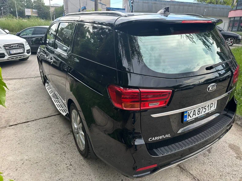Kia Carnival 2018 - 3