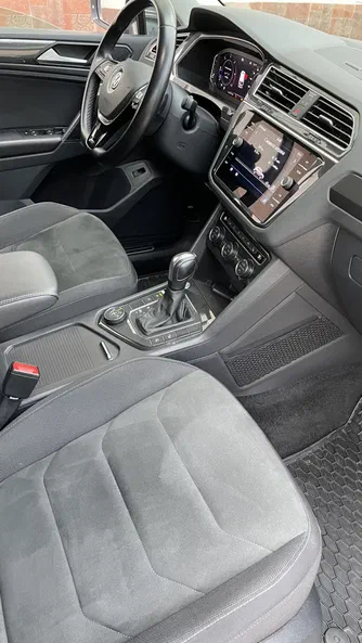 Volkswagen Tiguan 2020 - 2
