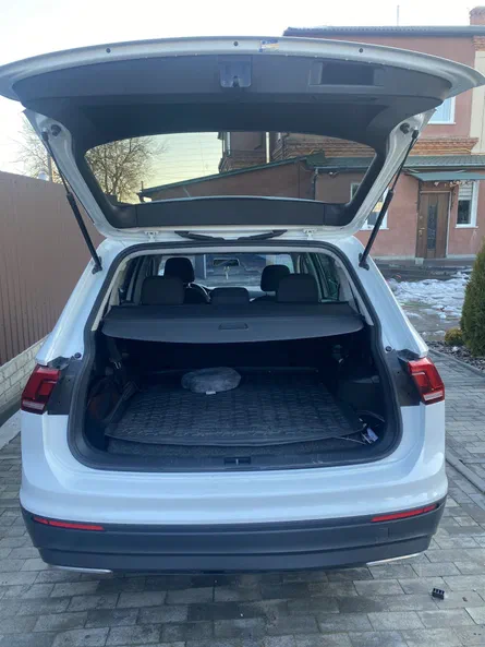 Volkswagen Tiguan 2021 - 5