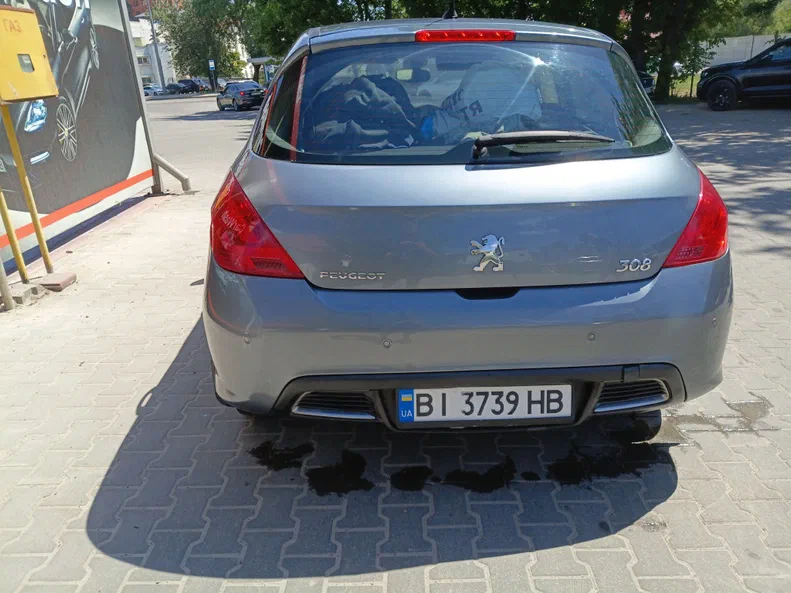 Peugeot 308 2008 - 6