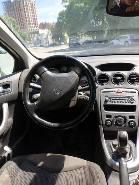 Peugeot 308 2008 - 9