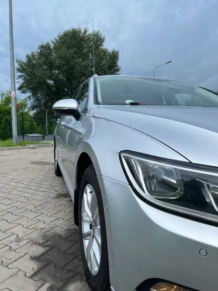 Volkswagen Passat 2016 - 24
