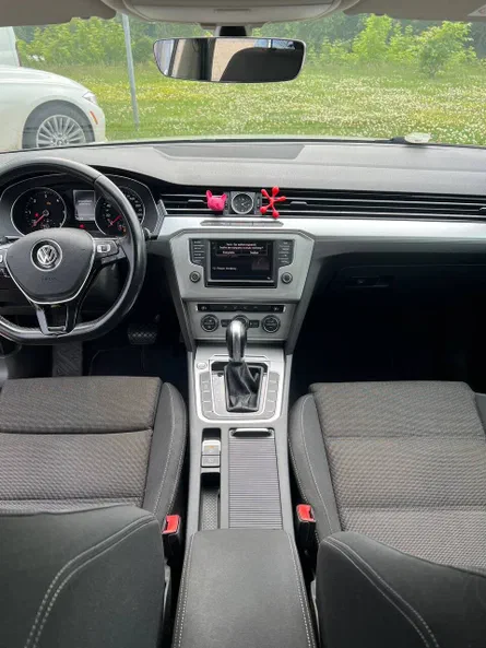 Volkswagen Passat 2016 - 6