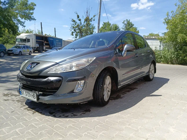 Peugeot 308 2008 - 1