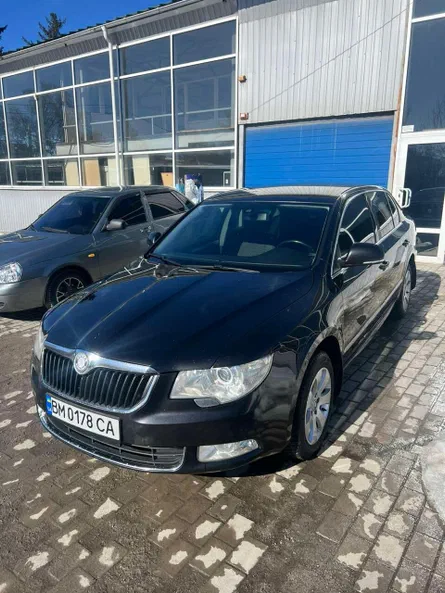 Skoda Superb 2011 - 0