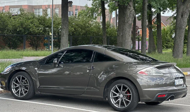 Mitsubishi Eclipse 2011 - 14