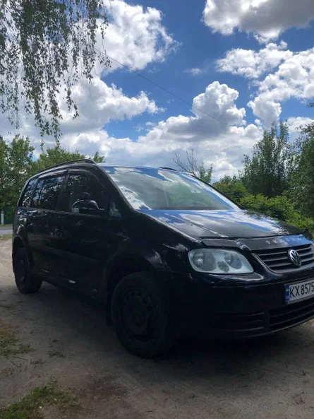 Volkswagen Touran 2004 - 1