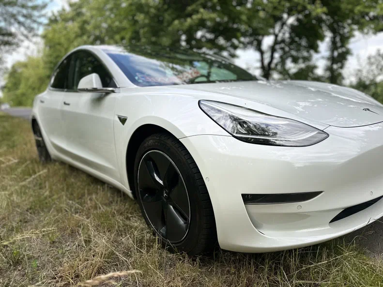 Tesla Model 3 2020 - 3