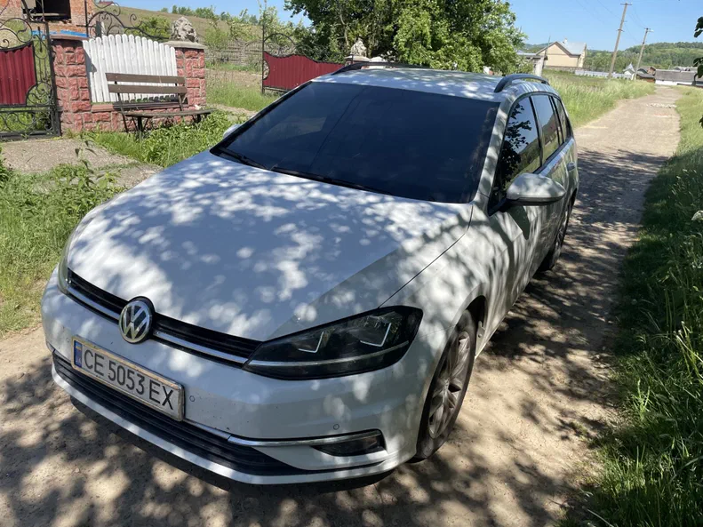 Volkswagen Golf 2020 - 2