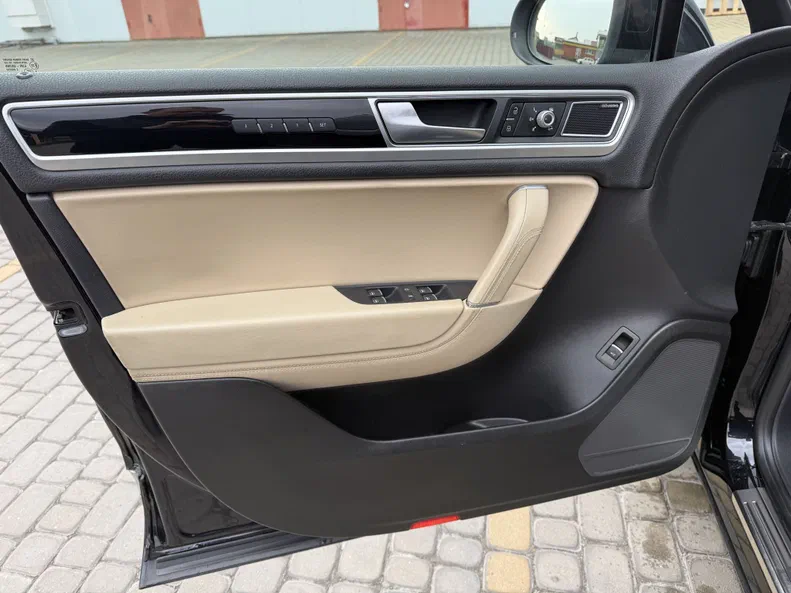 Volkswagen Touareg 2016 - 10