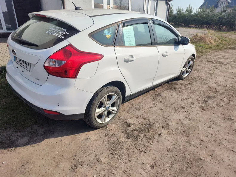 Ford Focus 2012 - 2