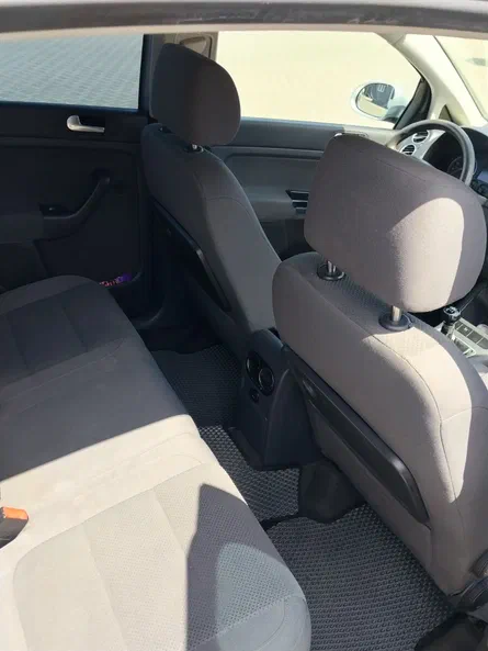 Volkswagen Golf 2005 - 6