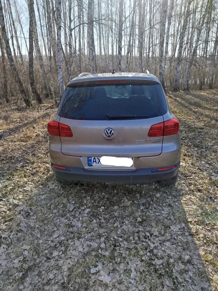 Volkswagen Tiguan 2011 - 5
