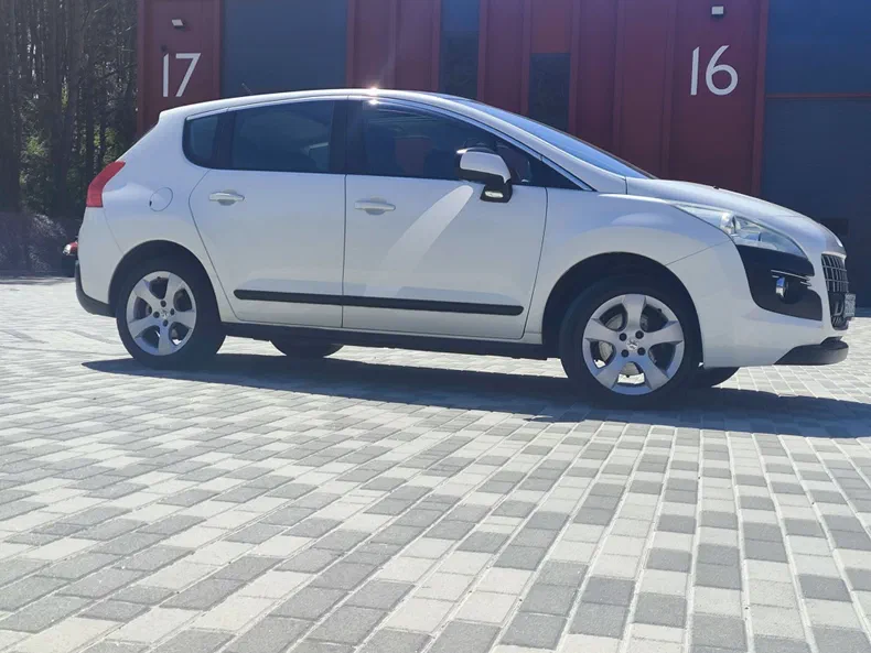 Peugeot 3008 2010 - 10