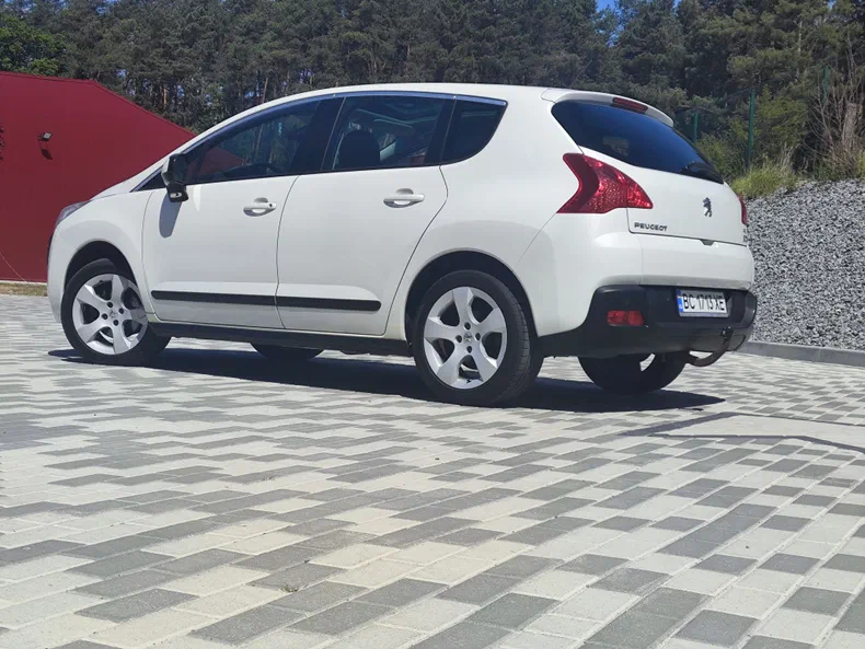 Peugeot 3008 2010 - 6