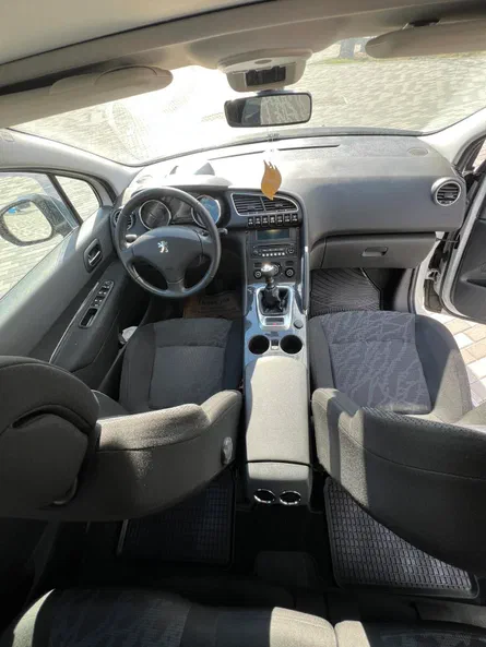 Peugeot 3008 2010 - 3
