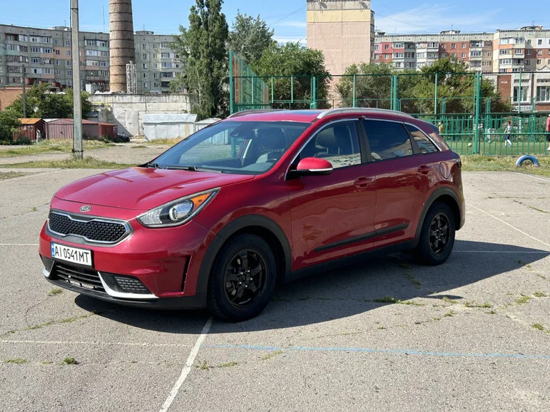 Kia Niro 2016 - 8