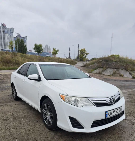 Toyota Camry 2014