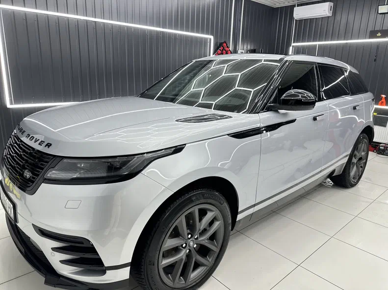 Land Rover Range Rover Velar 2023
