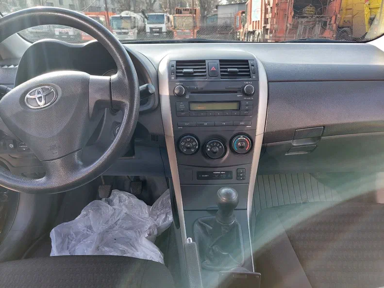 Toyota Corolla 2008 - 9