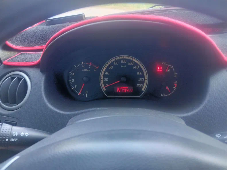 Suzuki Swift 2006 - 12