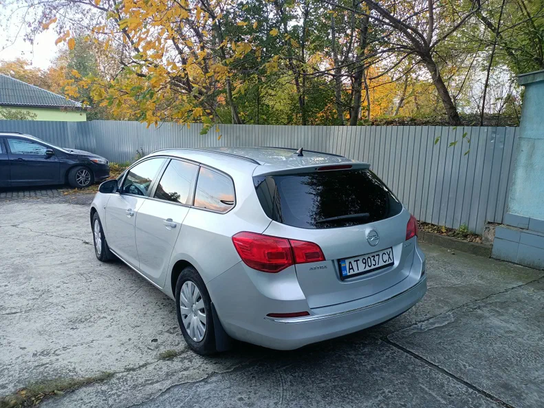 Opel Astra 2015 - 12