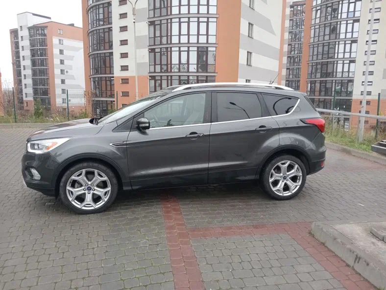 Ford Escape 2019 - 14