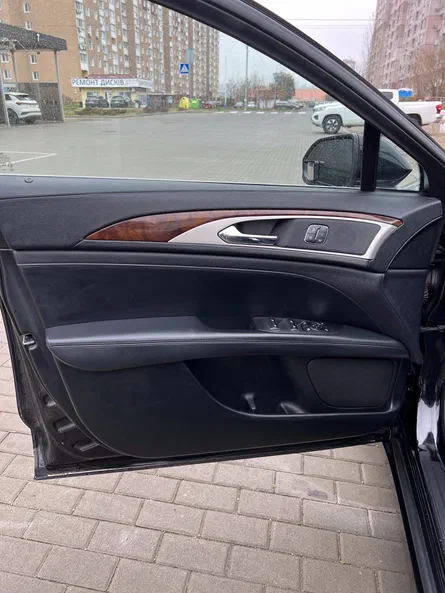 Lincoln MKZ 2016 - 13