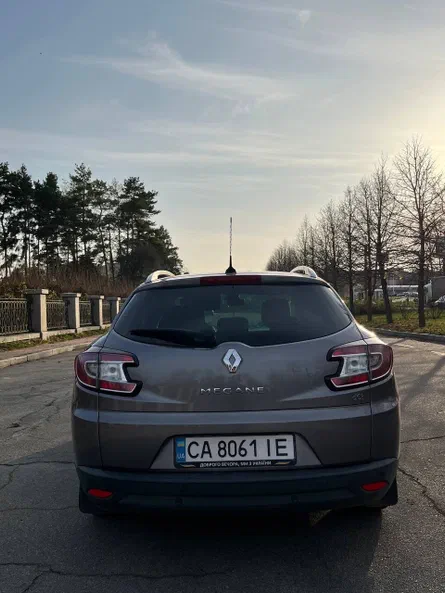 Renault Megane 2011 - 8