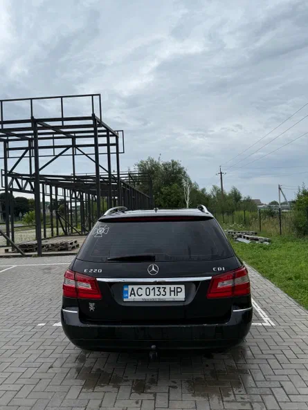 Mercedes-Benz E-Клас 2010 - 6