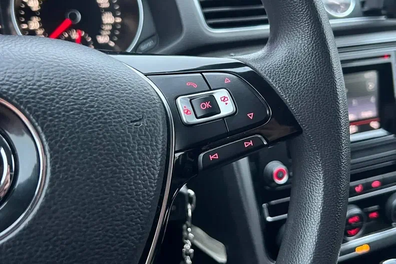 Volkswagen Passat 2016 - 20