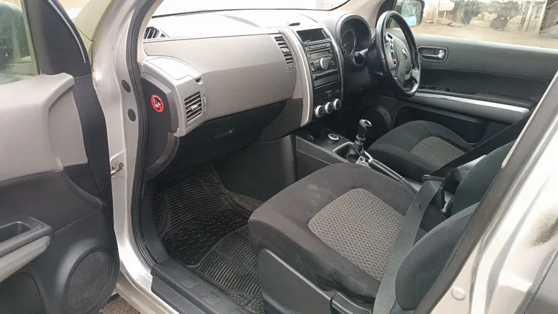 Nissan X-Trail 2009 - 17