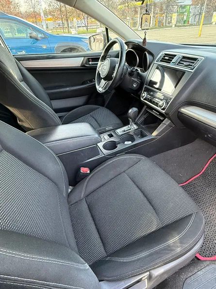 Subaru Outback 2018 - 11
