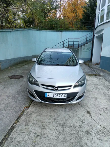 Opel Astra 2015 - 11