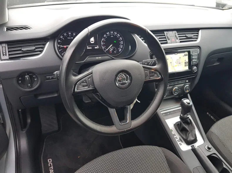 Skoda Octavia 2016 - 5