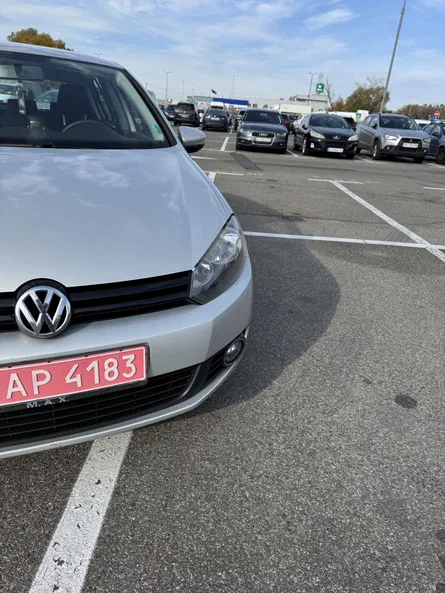 Volkswagen Golf 2011 - 25