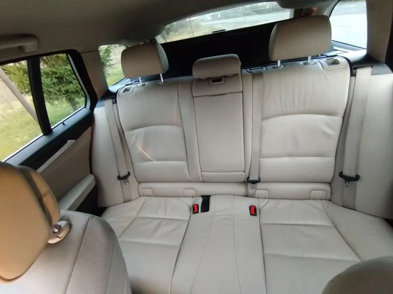 BMW 5 серія 2013 - 27