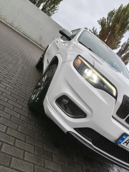 Jeep Cherokee 2020 - 5