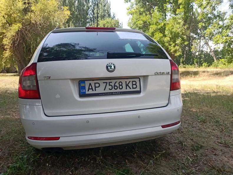 Skoda Octavia 2011 - 5