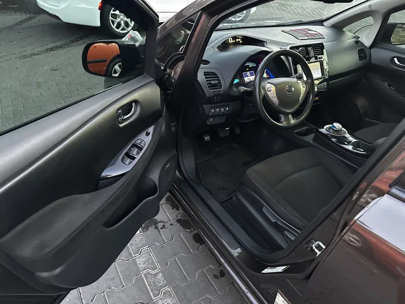 Nissan Leaf 2016 - 6