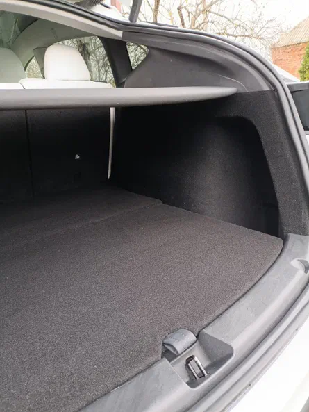 Tesla Model Y 2023 - 22