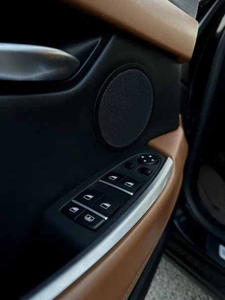 BMW 5 серія 2016 - 16