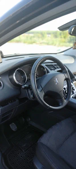 Peugeot 3008 2011 - 8