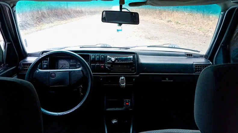 Volkswagen Jetta 1989 - 11