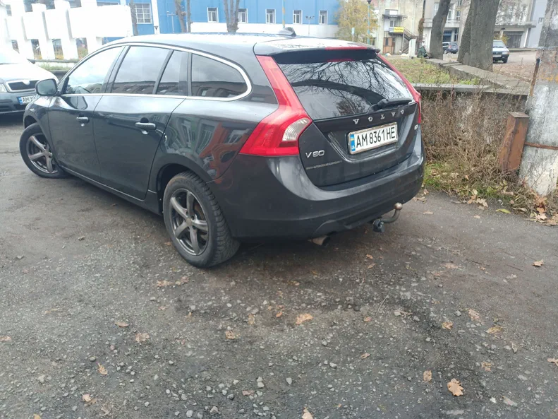 Volvo V60 2011
